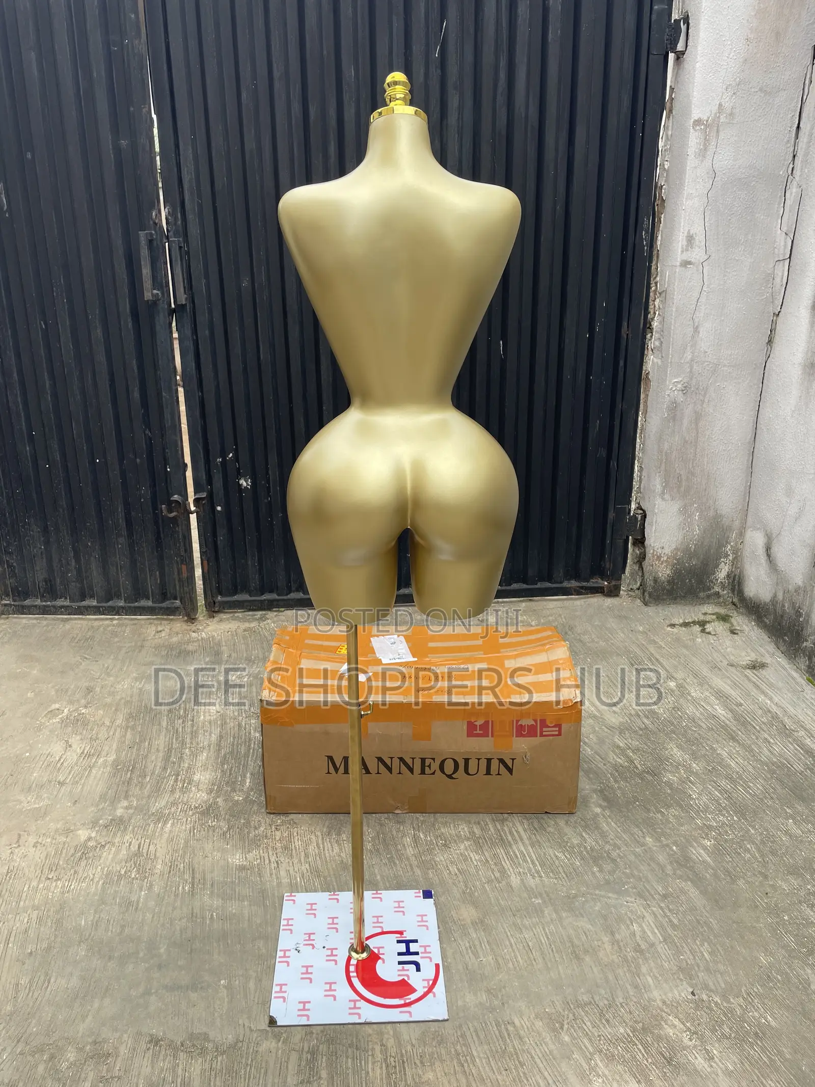 Fiberglass BBL Mannequin