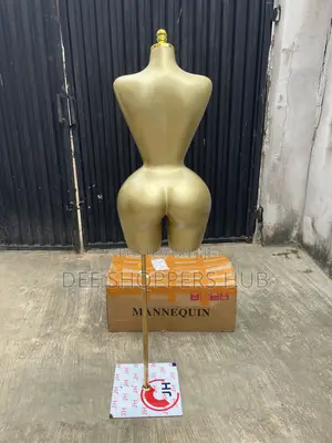 Fiberglass BBL Mannequin