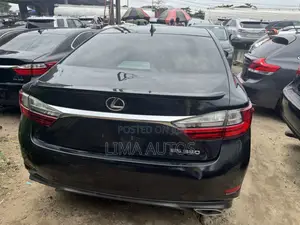 Lexus ES 2017 Black