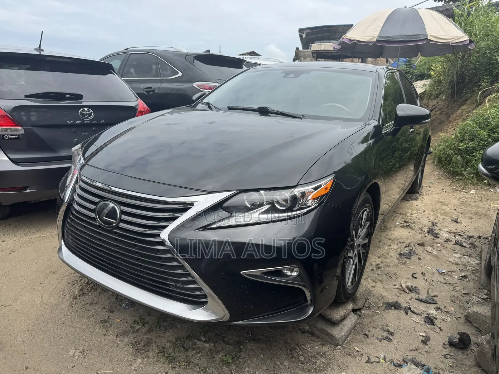 Lexus ES 2017 Black