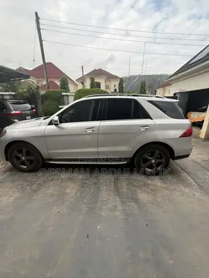 Mercedes-Benz GLE-Class GLE 350 2017 Silver
