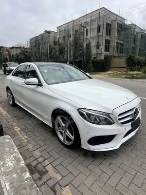 Mercedes-Benz C400 4Matic AWD Sedan (3.0L V6 7A) 2015 White