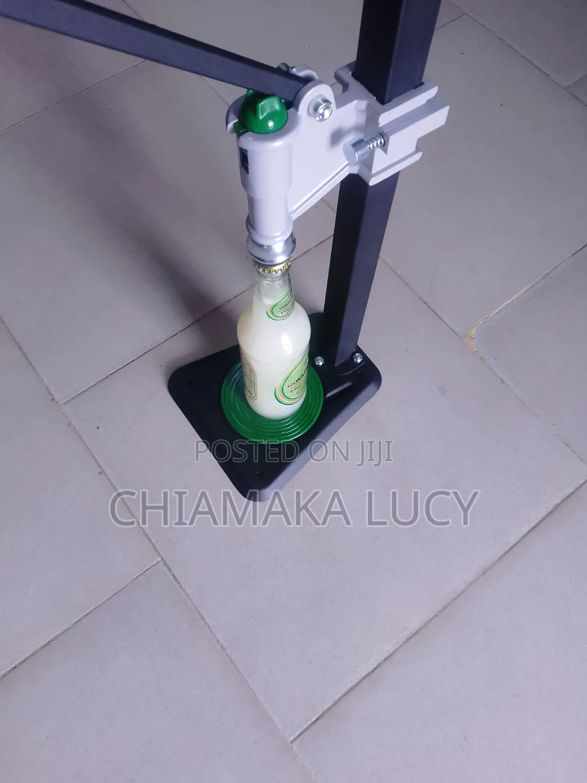 Bottle Crown Hand Capping Machine