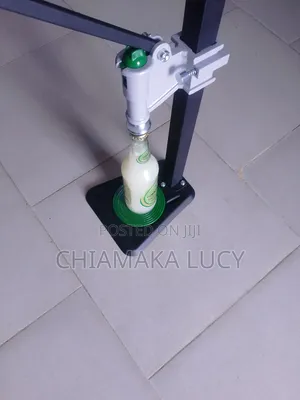 Bottle Crown Hand Capping Machine