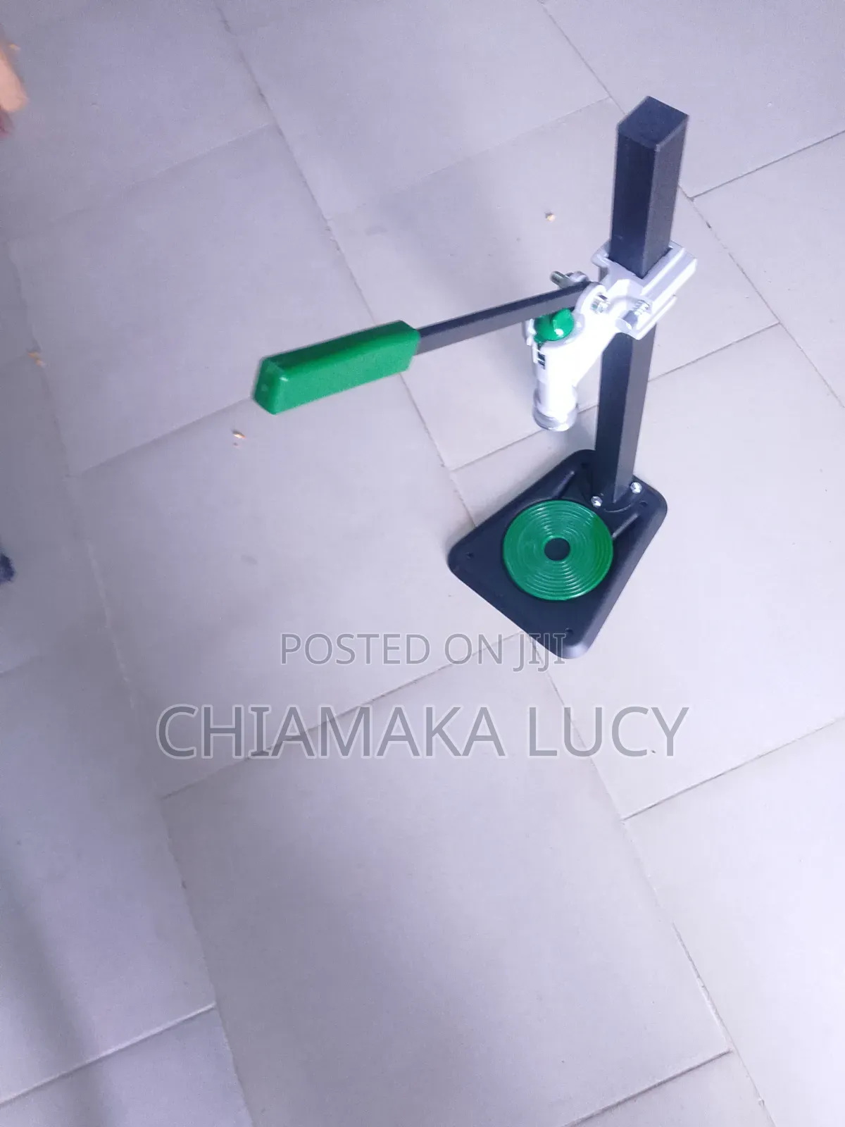 Bottle Crown Hand Capping Machine