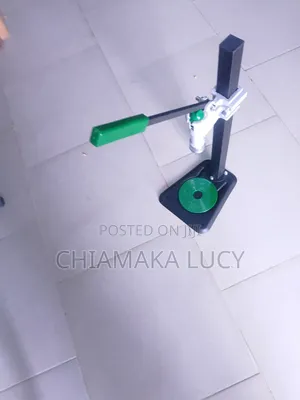 Bottle Crown Hand Capping Machine