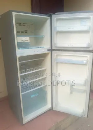 LG 290L Refrigerator and Freezer