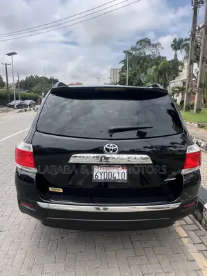 Toyota Highlander Hybrid Limited 2012 Black
