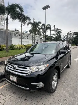 Toyota Highlander Hybrid Limited 2012 Black
