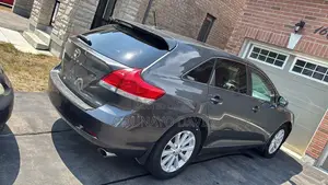 Toyota Venza AWD 2012 Gray
