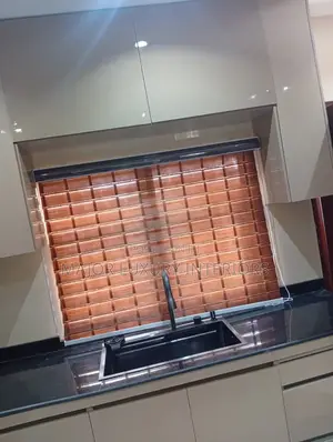 Triple-Shade Window Blind ( Original)