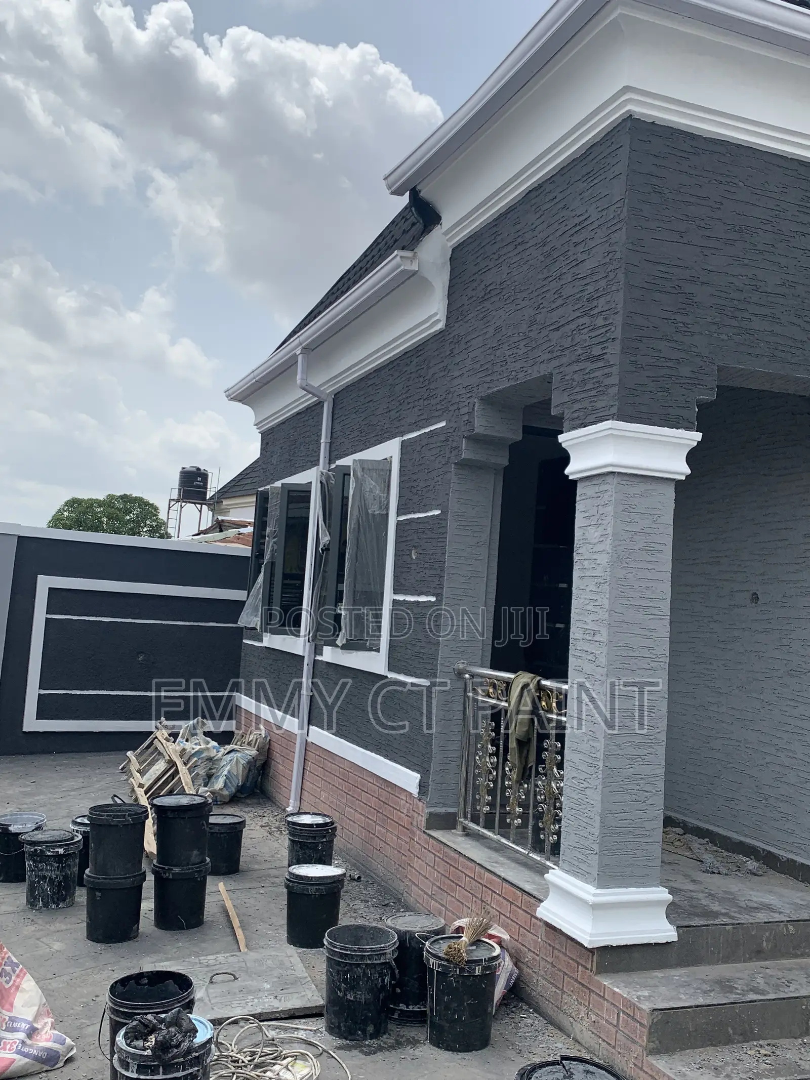 Gravitex Paints