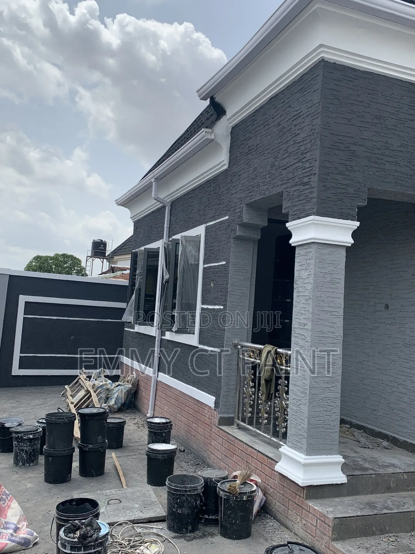 Gravitex Paints