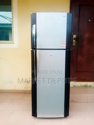 LG 290L Refrigerator and Freezer