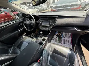 Toyota Avalon Touring Sedan FWD (3.5 6cyl 6A) 2017 Black