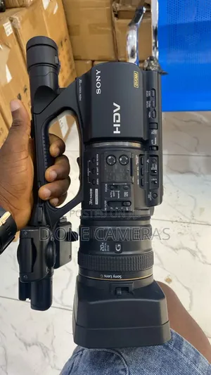 Direct London Used Sony Z5 Video Camera for Live Streaming