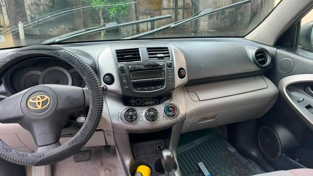 Toyota RAV4 2007 Silver