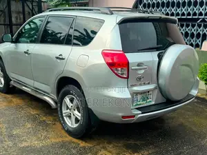 Toyota RAV4 2007 Silver