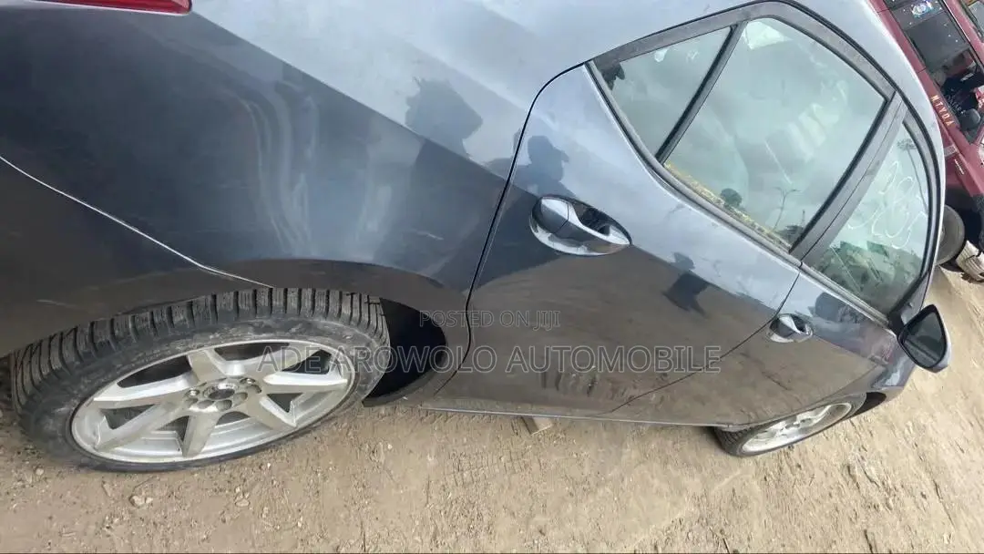 Toyota Corolla 2015 Gray