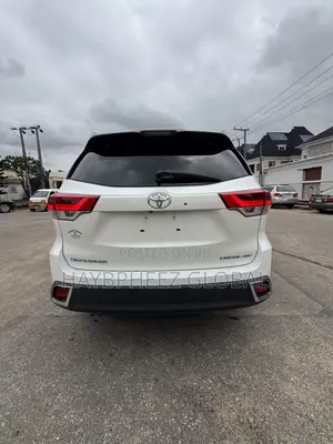 Toyota Highlander 2018 White
