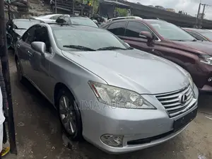 Lexus ES 350 2010 Silver