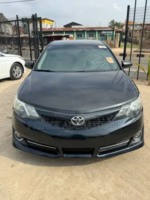 Toyota Camry 2012 Gray