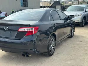 Toyota Camry 2012 Gray