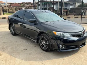 Toyota Camry 2012 Gray