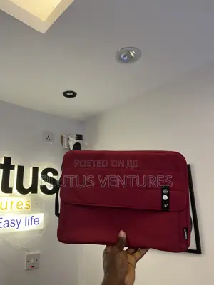 Wine Red 13.3" Protective Laptop Pouch / Padded Computer Bag