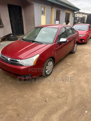 Ford Focus SE 2010 Red