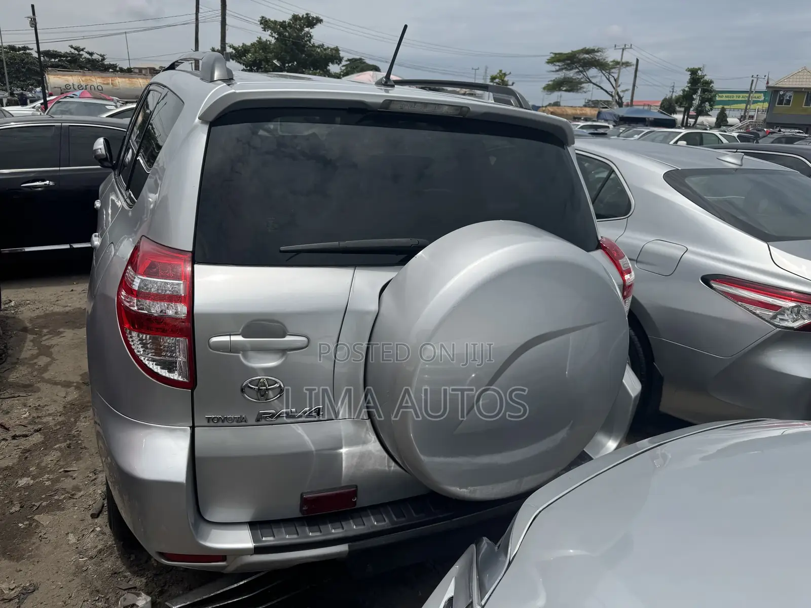Toyota RAV4 2010 Silver