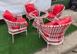 Brand New 4-Seater Wicker/Rattan Outdoor Sofa Set With Centre Table