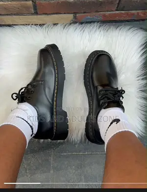 Classic Lace Up Shoes