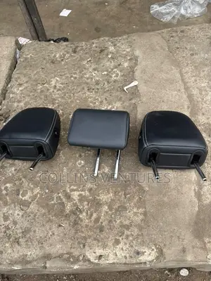 3 Back Headrest Toyota RAV4 2015-17 Available