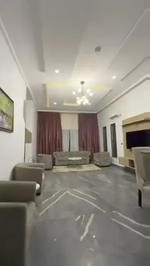 6bdrm Duplex in Guzape District for sale