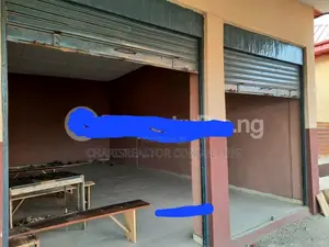 Mini Warehouse Shops