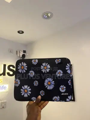 Beautiful Black Blue Daisy Flower Laptop Bag