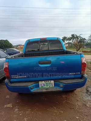 Toyota Tacoma 2006 Blue