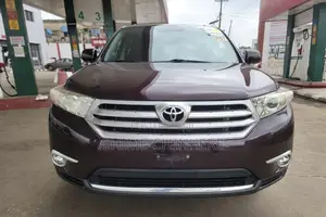 Toyota Highlander Limited 2012 Burgundy
