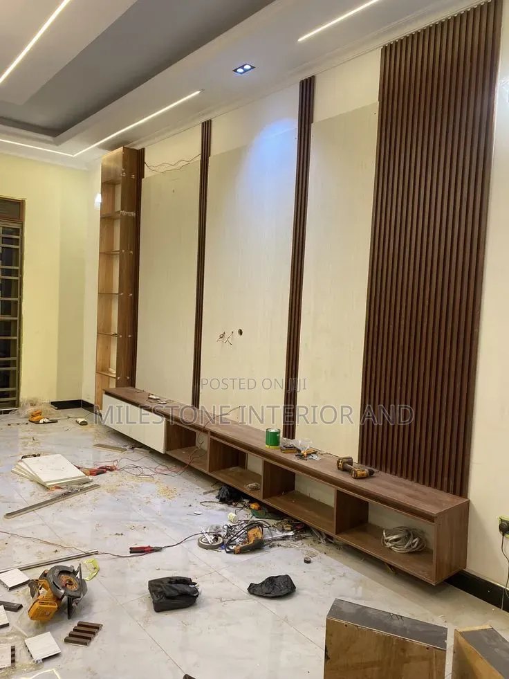 Luxury Modern TV Wall Unit With LED Lighting