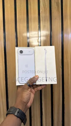Apple iPhone Air 256 GB Blue