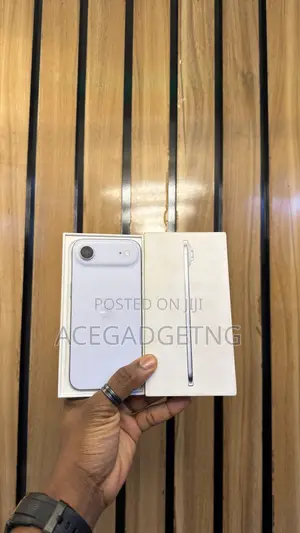 Apple iPhone Air 256 GB Blue