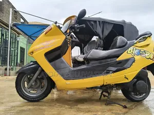 Yamaha Majesty 2005 Yellow