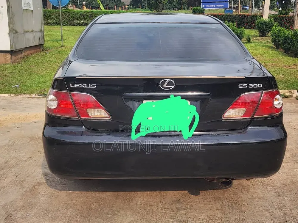 Lexus ES 2002 Black