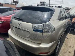 Lexus RX 330 2005 Gold
