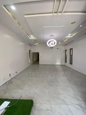 5bdrm Duplex in Osapa london for rent