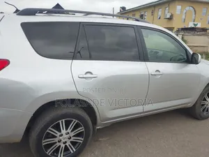 Toyota RAV4 2012 Silver