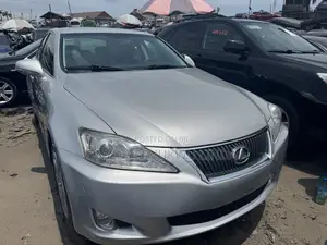Lexus IS 250 4WD 2009 Silver