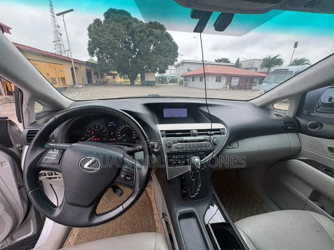 Lexus RX 270 2012 Silver