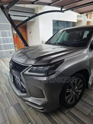 Lexus LX 570 AWD 2017 Gray